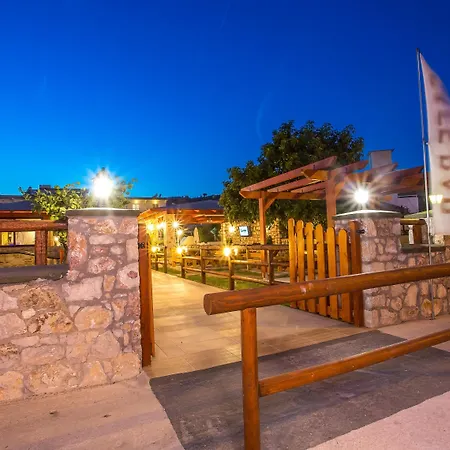 Georgia Hotel 3*