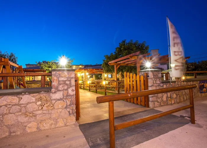 Georgia מלון 3*