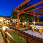 酒店 Georgia 3*