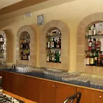 Georgia 酒店 阿凡投